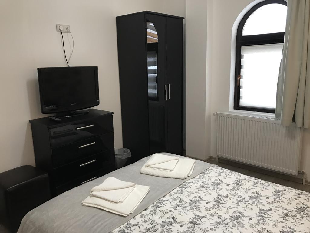 The Castle Apartment Gura Humorului Rom bilde